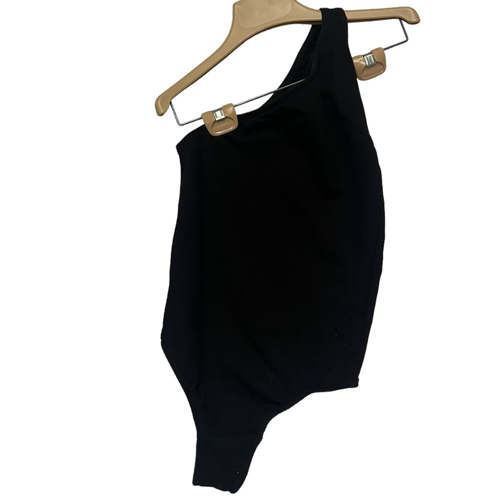 Posse Black One-Shoulder Bodysuit - Picture 7 of 8